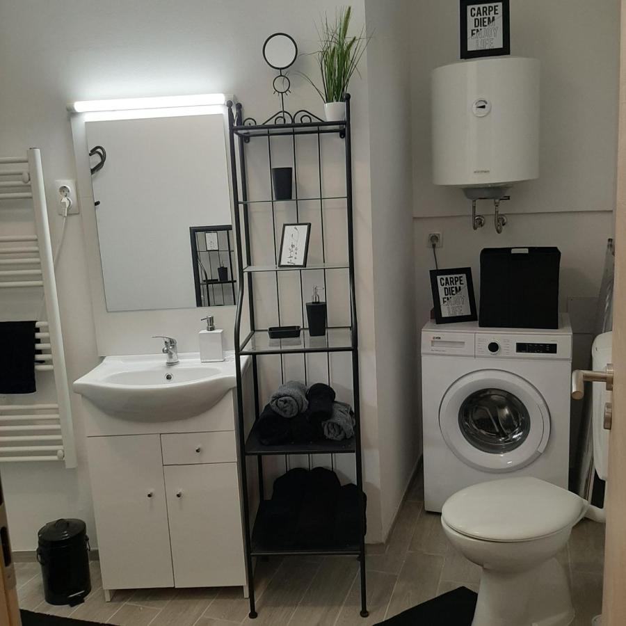 Apartment Mansarda Maribor Buitenkant foto